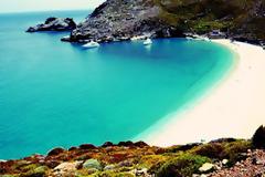 15+1 λόγοι για να πας στην Άνδρο αλλά και τι να κάνεις