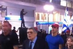 Πορεία της Χρυσής Αυγή στο Κέντρο της Αθήνας..[Φώτο-Βίντεο]