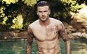 D. Beckham: Ο πρώτος άντρας που γίνεται εξώφυλλο στο βρετανικό Elle!