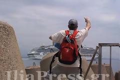 Απίστευτο βίντεο!!!έχασε το πλοίο επειδή έπινε ούζα και άρχισε να το κυνηγάει.[ΒΙΝΤΕΟ+ΦΩΤΟ]