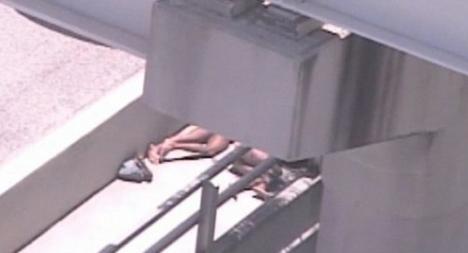 Εφιάλτης στο Μαϊάμι: Νέες φωτογραφίες του κανίβαλου και του θύματος - Φωτογραφία 2