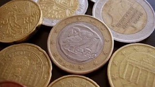 Η Ισπανία παρασύρει τα πάντα και καταποντίζει το ευρώ σε επίπεδα Ιουλίου 2010! - Φωτογραφία 1