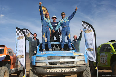Η ομάδα EV Racing πρώτη στο 24ωρο μαραθώνιο του Μαρόκο.Το Toyo Tires Trophy Truck κερδίζει στο Ράλλυ - Φωτογραφία 1