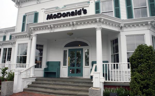 ΔΕΙΤΕ: Τα πιο κυριλάτα McDonald’s στον κόσμο - Φωτογραφία 4