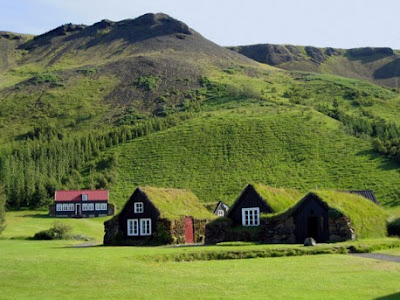 Η Ισλανδία βγαίνει από την χρεοκοπία, χωρίς μνημόνιο… αλλά με πατριώτες ηγέτες - Φωτογραφία 1