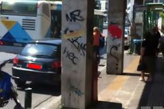 Μαχαιρώματα σε αλλοδαπούς. Τα ΜΜΕ έβγαλαν το πόρισμα... ρατσιστική επίθεση! Τα θύματα όμως είναι Άρειοι..