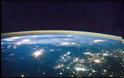 VIDEO: Σόου φωτός στη γήινη ατμόσφαιρα