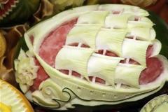 ΔΕΙΤΕ: Καρπούζια... έργα τέχνης!