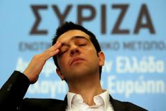 Όσα δεν έδειξαν οι κάμερες από τις εξαγγελίες Τσίπρα (Photos)