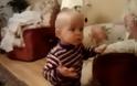 ΑΠΙΘΑΝΟ VIDEO: Μωρό... γαβγίζει σε γάτα!