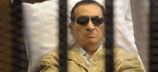Ισόβια κάθειρξη στον Χόσνι Μουμπάρακ - Φωτογραφία 1