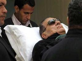 Ένοχος ο Μουμπάρακ - Ταραχές στο δικαστήριο - Φωτογραφία 1