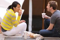 Ο... τσιγκούνης Μαρκ Ζούκερμπεργκ