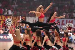 Η... SEXY ΠΛΕΥΡΑ ΤΟΥ ΤΕΛΙΚΟΥ! «ΚΑΥΤΕΣ» ΚΑΙ ΠΑΛΙ ΟΙ RED DROPS (PHOTOS)