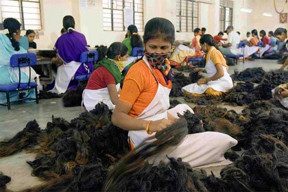 Δεκάδες σταρ του Χόλυγουντ φορούν τα μαλλιά Ινδών [φωτο] - Φωτογραφία 7