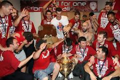 ΤΑ... ΤΙΤΙΒΙΣΜΑΤΑ ΤΩΝ ΠΡΩΤΑΘΛΗΤΩΝ!