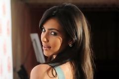 ΔΕΙΤΕ: H Κim Kardashian τιτίβισε την καυτή της φωτoγράφιση στο Esquire!