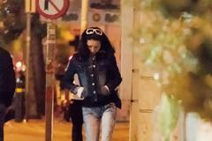 Ξανασυνέλαβαν Ρουμάνα οροθετική ιερόδουλη...Επέστρεψε στις «πιάτσες»!...Πόσους πρόλαβε όμως να μολύνει με τον ιό του AIDS; [Φώτος]