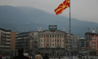 Αντικυβερνητικές διαδηλώσεις στην FYROM - Φωτογραφία 1