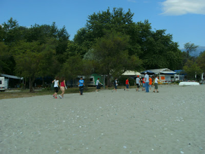 Καθαρισμός της παραλίας Παντελεήμονα από το Δημοτικό σχολείο της περιοχής - Φωτογραφία 3