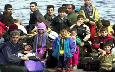 Διάσωση 30 λαθρομεταναστών που εγκλωβίστηκαν σε νησίδα του Έβρου - Φωτογραφία 1