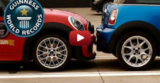 Νέο παγκόσμιο ρεκόρ παρκαρίσματος σε στενό χώρο [video] - Φωτογραφία 1