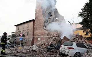 Νέος σεισμός 4,5 Ρίχτερ στην Ιταλία - Φωτογραφία 1