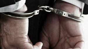 Αλλες έξι συλλήψεις οφειλετών του Δημοσίου στην Αττική - Φωτογραφία 1