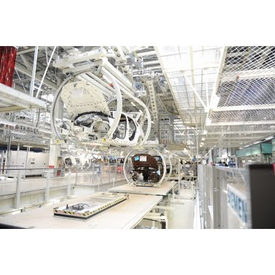 Φωτογραφικό υλικό και βίντεο από τα εγκαίνια και την έναρξη λειτουργίας του καινούριου εργοστασίου της BMW στην Κίνα - Φωτογραφία 10