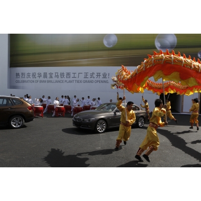 Φωτογραφικό υλικό και βίντεο από τα εγκαίνια και την έναρξη λειτουργίας του καινούριου εργοστασίου της BMW στην Κίνα - Φωτογραφία 6