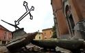 Σενάρια για το τι κρύβεται πίσω από τα φονικά ρίχτερ στην Ιταλία