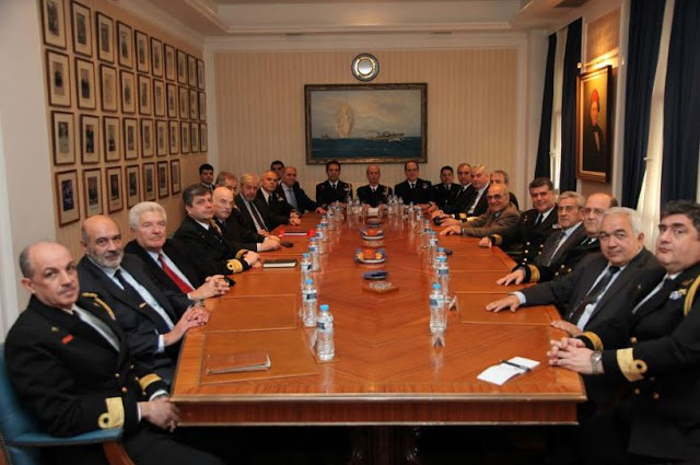 Ετήσια Επίσκεψη Επιτίμων Αρχηγών ΓΕΝ στο Γενικό Επιτελείο Ναυτικού - Φωτογραφία 2
