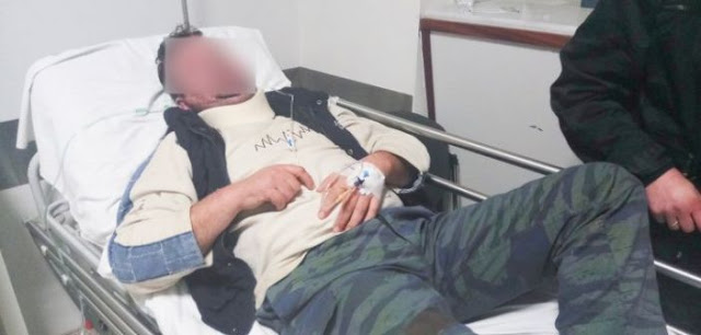 Επεισόδιο Προέδρων στη Μακρυνεία: Ο χτυπημένος Κώστας Αλεξανδρής στο τμήμα επειγόντων περιστατικών του Νοσοκομείου Αγρινίου (ΔΕΙΤΕ ΦΩΤΟ) - Φωτογραφία 1