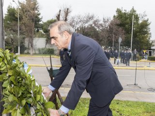 Τί είπαν Υπουργός και Αρχηγός στην επιμνημόσυνη δέηση - Φωτογραφία 8