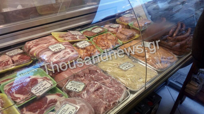 Θεσσαλονίκη: Κρεοπωλείο πουλάει κρέας κροκόδειλου, στρουθοκαμήλου και καγκουρό - Φωτογραφία 3