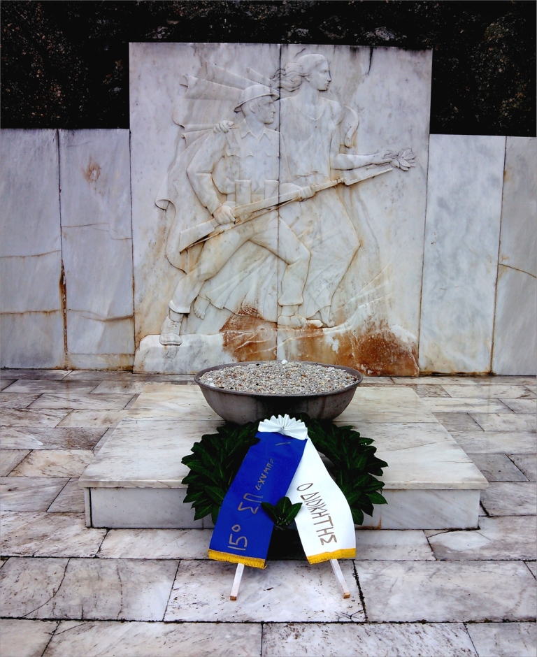 Ετήσιο μνημόσυνο στο Στρατιωτικό Νεκροταφείο Καστοριάς - Φωτογραφία 12