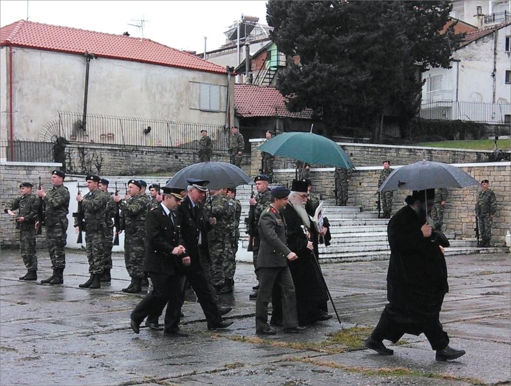 Ετήσιο μνημόσυνο στο Στρατιωτικό Νεκροταφείο Καστοριάς - Φωτογραφία 3
