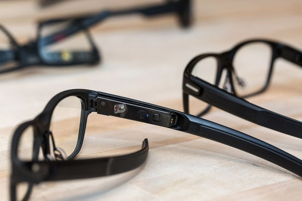 Νέα smart glasses της Intel για όλους - Φωτογραφία 1