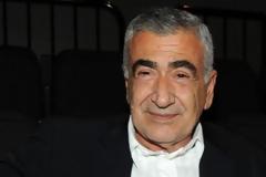 Γιώργος Βογιατζής: Αυτή είναι η κατά 35 χρόνια νεώτερη σύζυγό του - Σπάνια βραδινή έξοδος