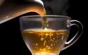 Πώς συνδέεται το πολύ ζεστό τσάι και ο καρκίνος του οισοφάγου