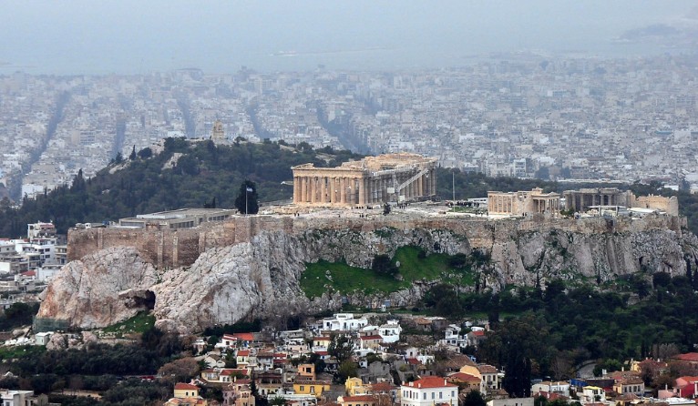 Όταν ο Ξέρξης έσπασε τα αγάλματα των Αθηναίων - Φωτογραφία 1