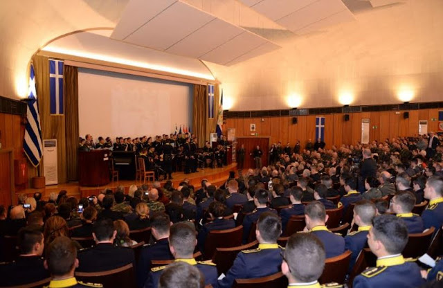 Η πολιτική και στρατιωτική ηγεσία του ΥΠΕΘΑ στην εκδήλωση για τα 190 χρόνια λειτουργίας της Στρατιωτικής Σχολής Ευελπίδων - Φωτογραφία 15