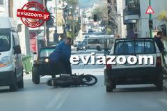 Πριν από λίγο: Γερό «μπαμ» στη Ληλαντίων - Αυτοκίνητο συγκρούστηκε με μηχανάκι! (ΦΩΤΟ)