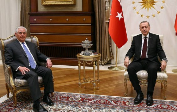 Τουρκία: Συνάντηση Τίλερσον με Ερντογάν - Τι συζήτησαν - Φωτογραφία 1