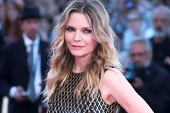 Michelle Pfeiffer: Τι διατροφή ακολουθεί και δεν έχει πάρει ποτέ βάρος
