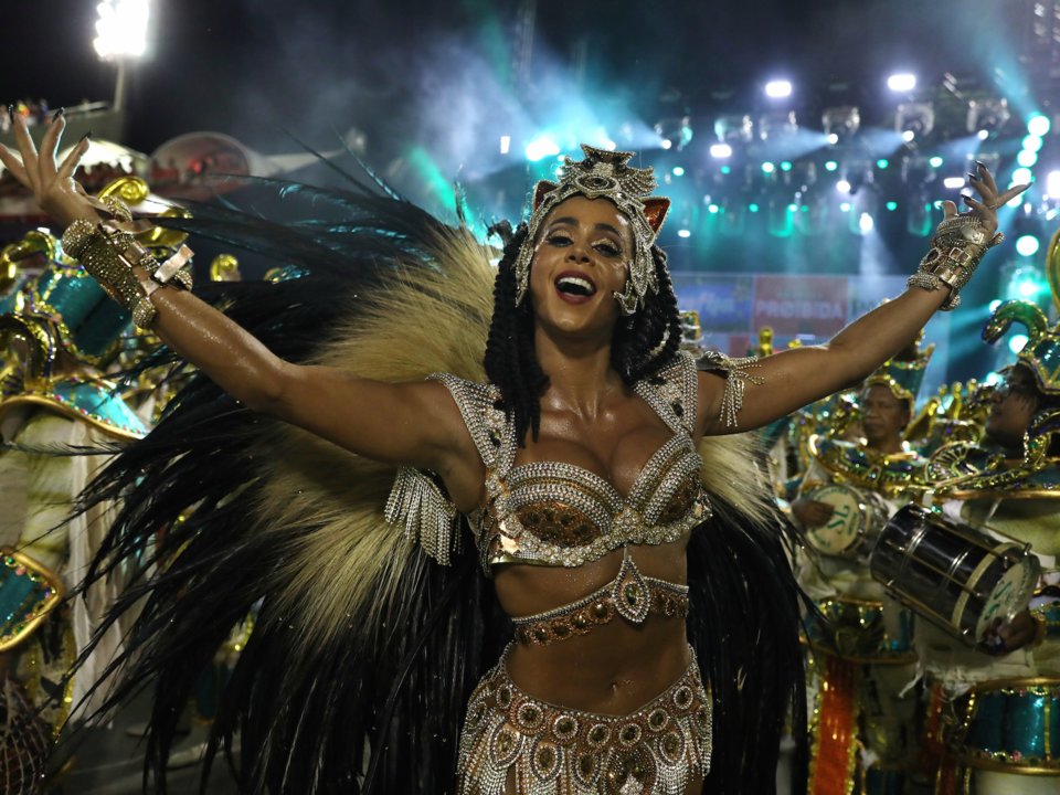 Ξέφρενο πάρτι στο Ρίο - Δείτε τις πιο εντυπωσιακές φωτογραφίες - Φωτογραφία 13