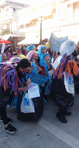 Με επιτυχία το πρώτο παιδικό καρναβάλι στη ΒΟΝΙΤΣΑ!! (ΦΩΤΟ-ΒΙΝΤΕΟ) - Φωτογραφία 27
