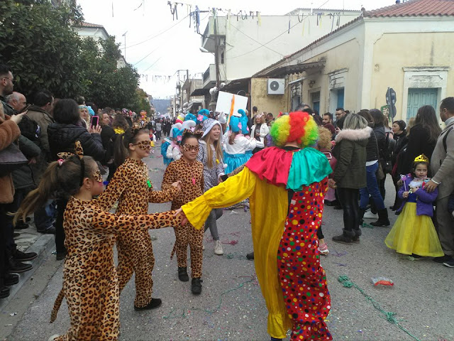 Ξεκίνησε η παρέλαση του Καρναβαλιού στον ΑΣΤΑΚΟ (ΦΩΤΟ) - Φωτογραφία 21