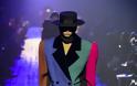 H εβδομάδα μόδας της Νέας Υόρκης έριξε αυλαία με το ξεχωριστό catwalk του Marc Jacobs  #survivorGR  #fashionista #fashionstyle #fashionable #trend #trendy - Φωτογραφία 10
