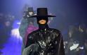 H εβδομάδα μόδας της Νέας Υόρκης έριξε αυλαία με το ξεχωριστό catwalk του Marc Jacobs  #survivorGR  #fashionista #fashionstyle #fashionable #trend #trendy - Φωτογραφία 6